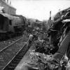 12 novembre 1957 lbale dunkerque train a deraille dans le milieu de la nuit a proximite de la gare esquelberg 20 personnes ont ete blessees un cheminot a arrete le train paris londres et permis deviter